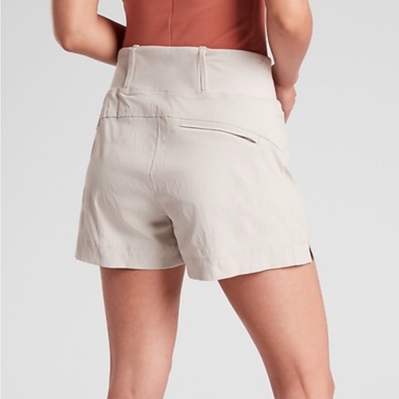 Athleta Trekkie North Shorts NWOT - Picture 2 of 6